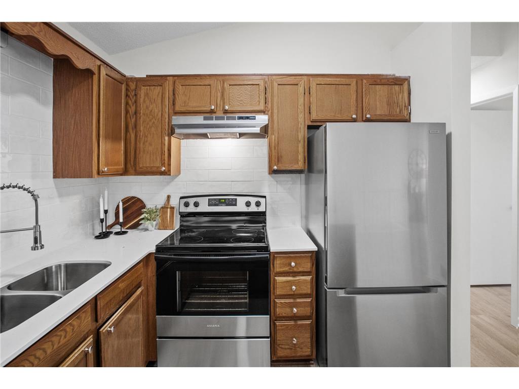 975 Pondview Court Vadnais Heights MN 55127 7025310 image4