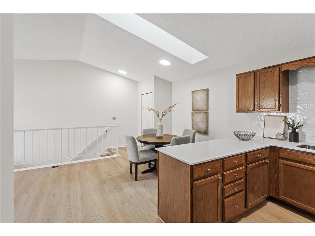 975 Pondview Court Vadnais Heights MN 55127 7025310 image6