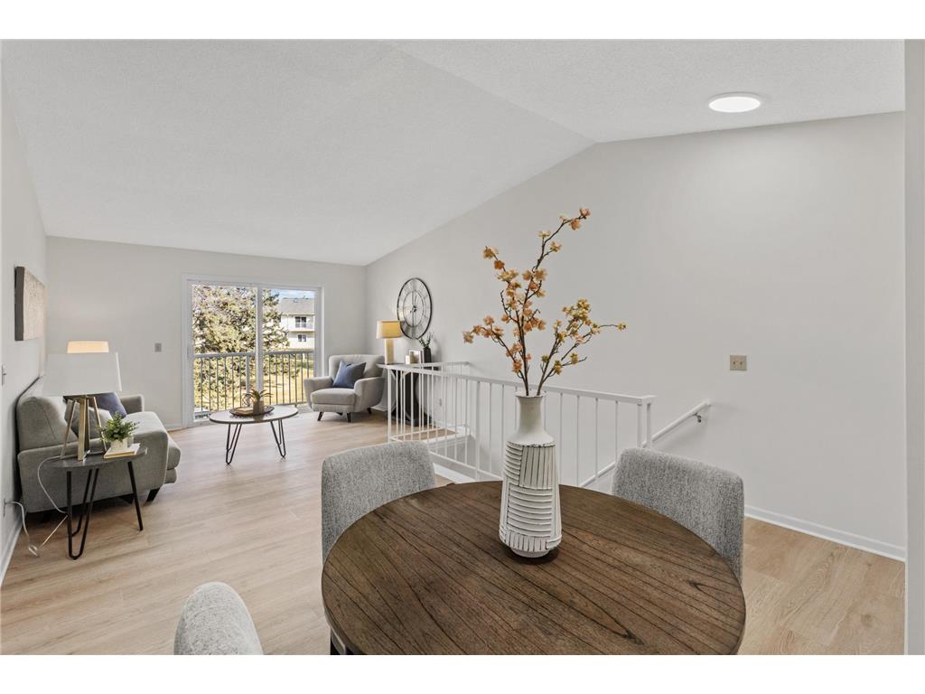 975 Pondview Court Vadnais Heights MN 55127 7025310 image8