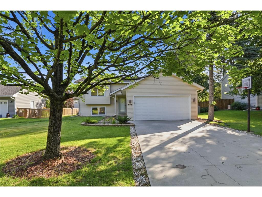 975 Savannah Road Eagan MN 55123 7099526 image1