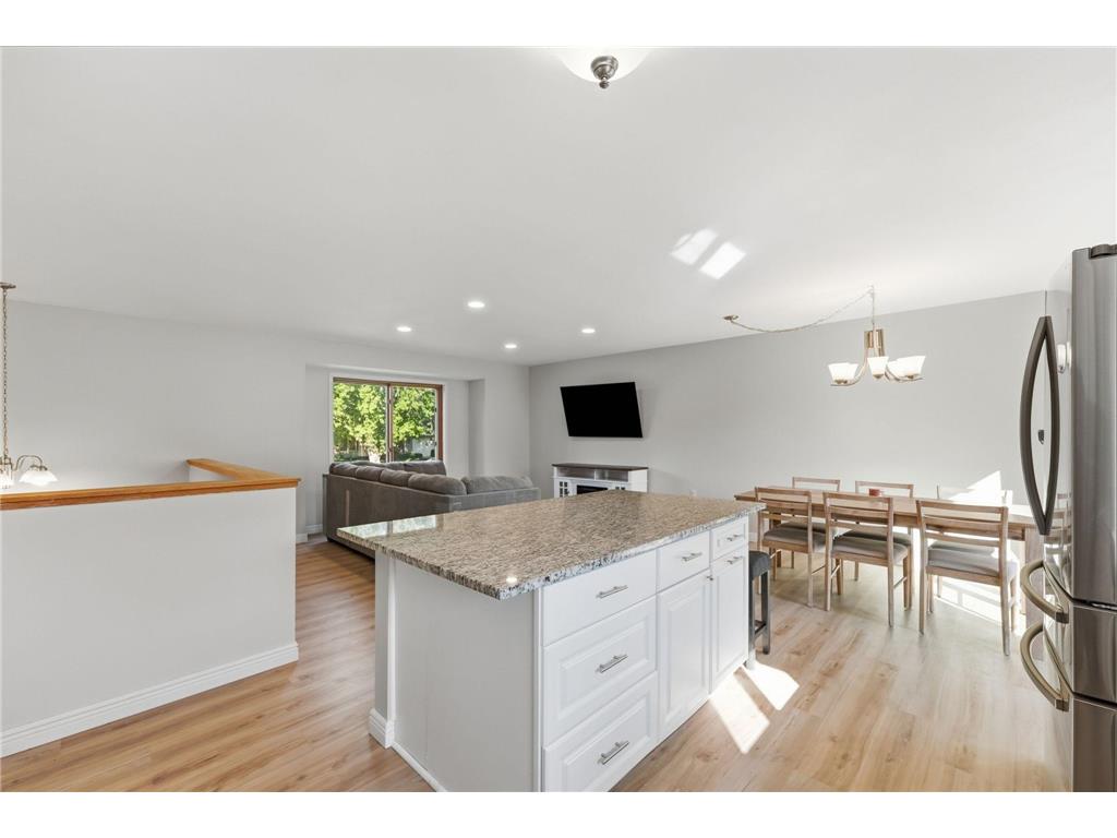 975 Savannah Road Eagan MN 55123 7099526 image12