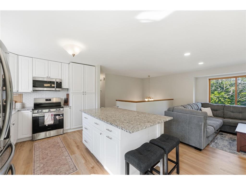 975 Savannah Road Eagan MN 55123 7099526 image9