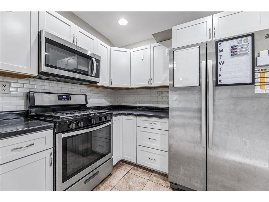 975 W 2nd Street Winona MN 55987 7066029 image7