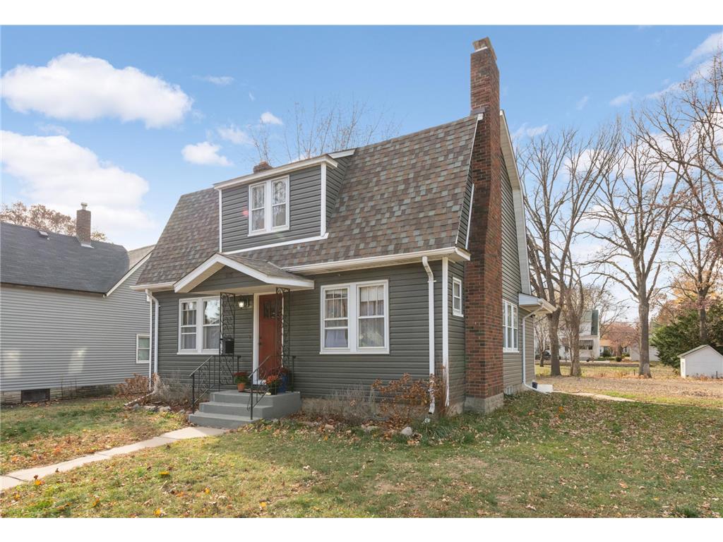 975 Winslow Avenue, West Saint Paul, MN 55118 MLS 6261648 Edina Realty