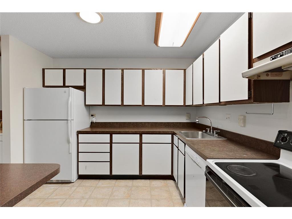 975 Yuma Lane N Plymouth MN 55447 7086780 image12