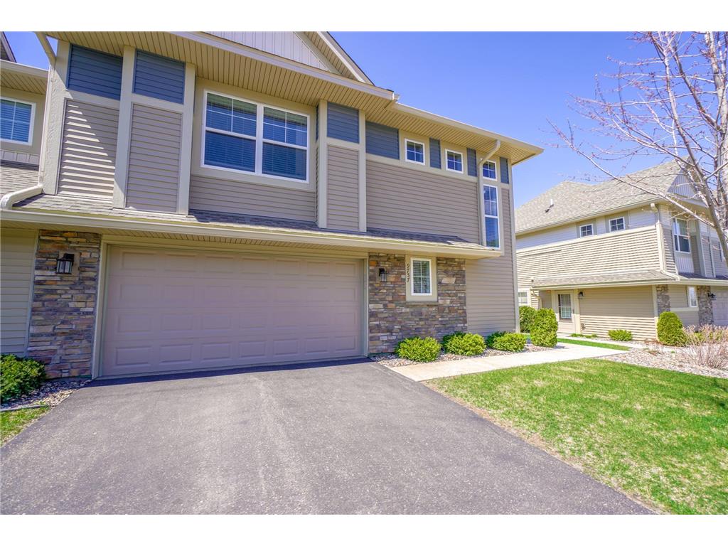 9757 5th Street Lane N Lake Elmo MN 55042 6360029 image1