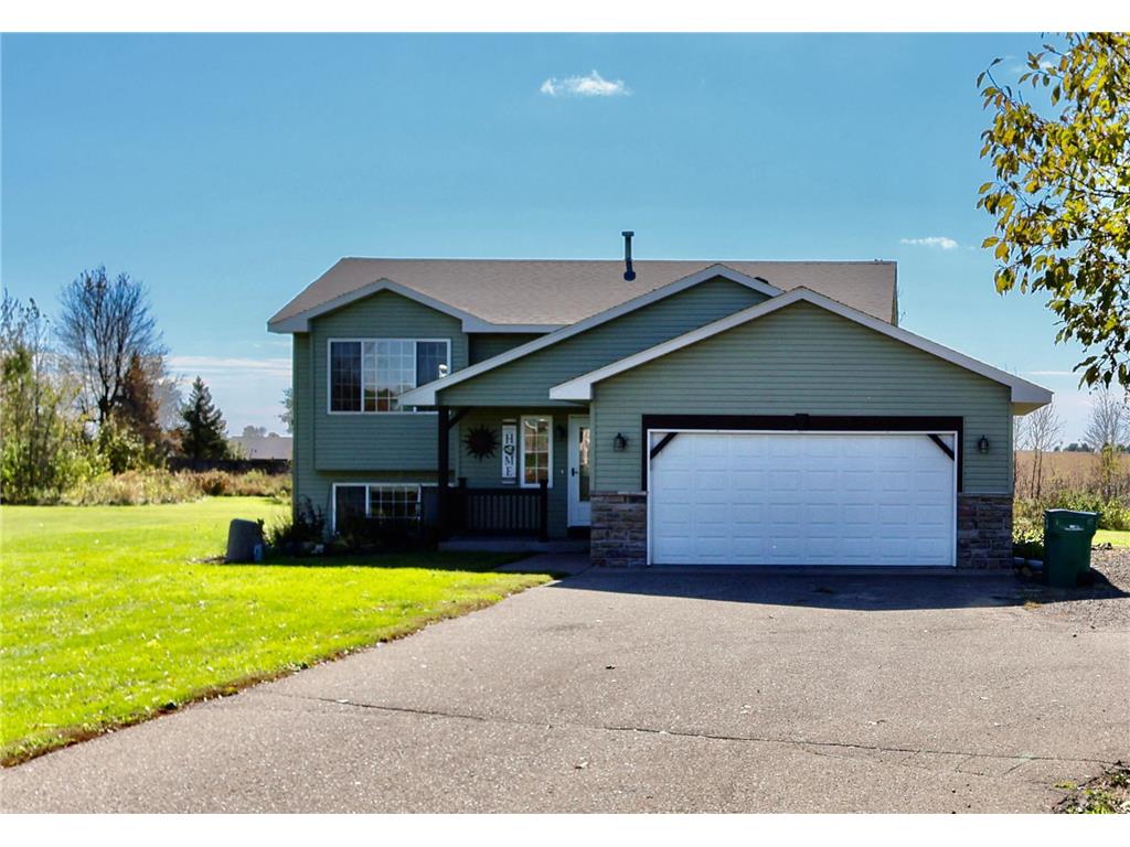 976 158th Street Hammond WI 54015 6448529 image1
