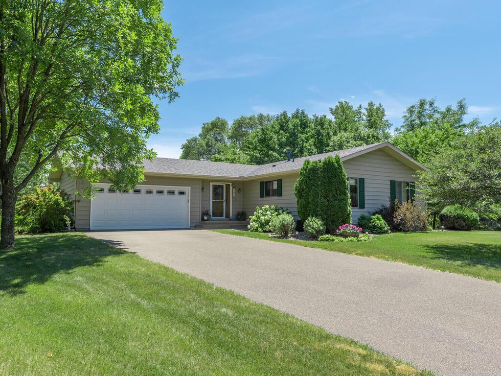 9761 Portal Drive, Eden Prairie, MN, 55347 MLS 6014251 Edina Realty