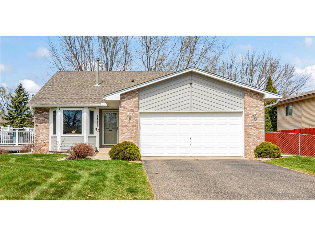 9761 Russell Circle N Brooklyn Park MN 55444 6685400 image1