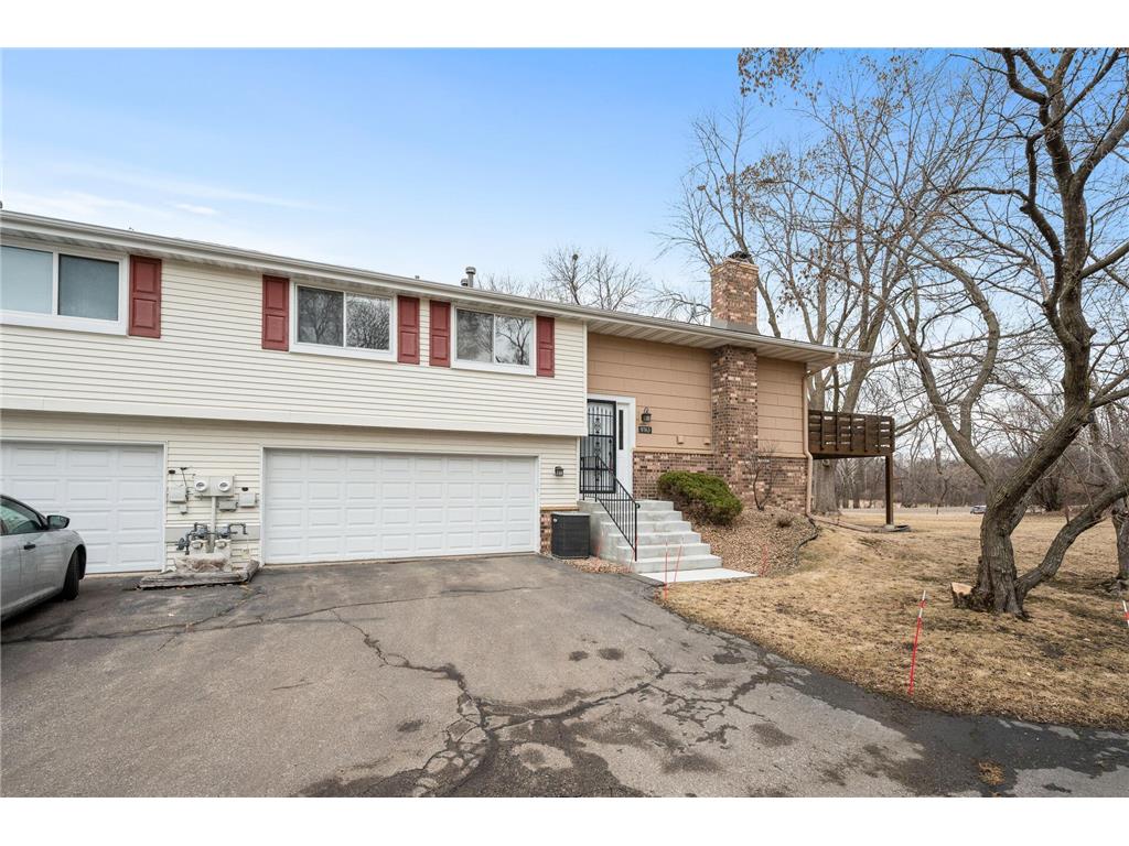 9763 Cavell Avenue S Bloomington MN 55438 6676913 image1