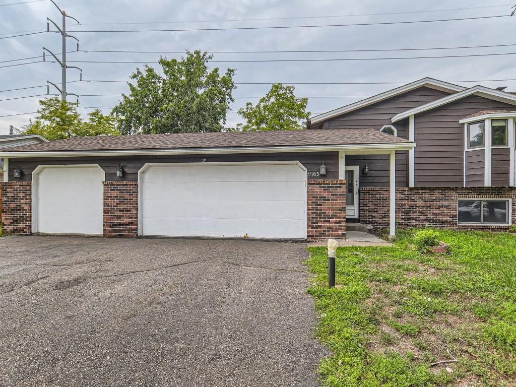 9765 Washburn Avenue N Brooklyn Park MN 55444 6414667 image1