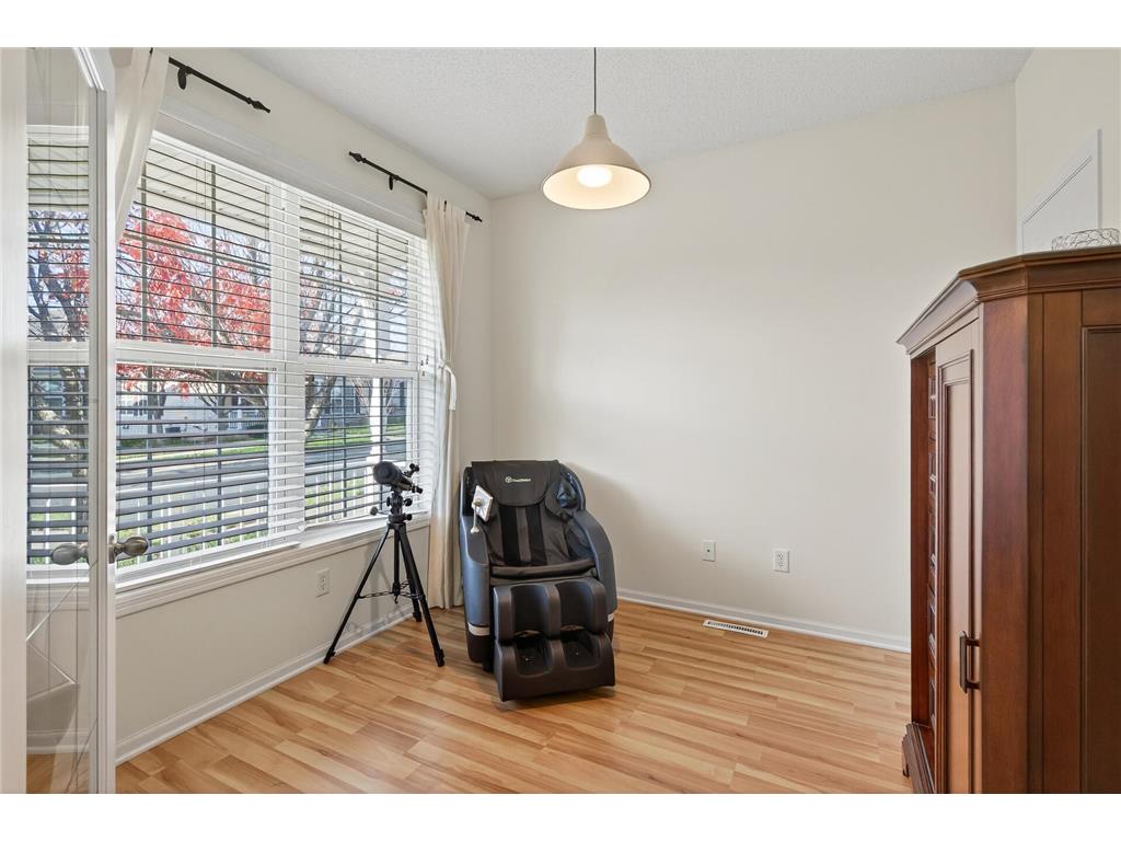 9767 Picket Drive Eden Prairie MN 55347 6819877 image17