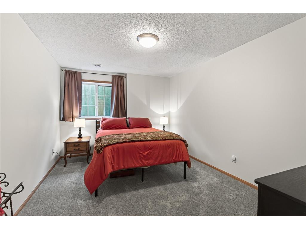 9767 Picket Drive Eden Prairie MN 55347 6819877 image23