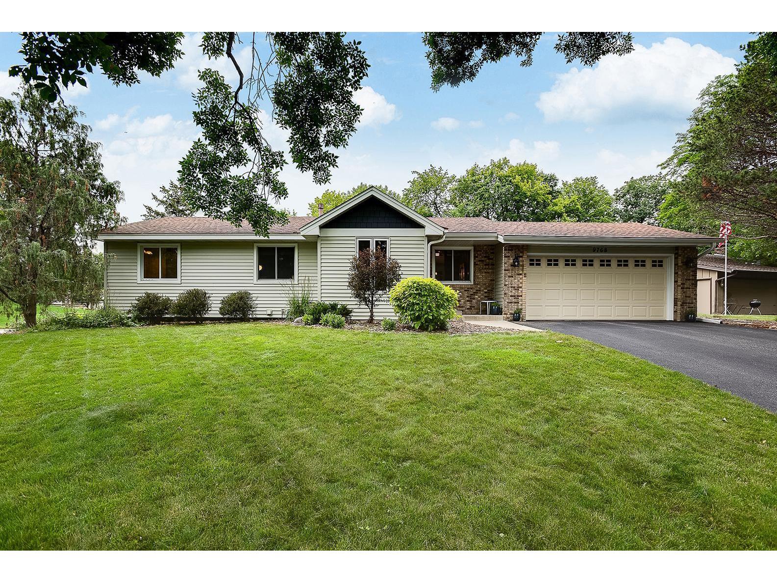 9768 Linden Drive, Eden Prairie, MN 55347 MLS 6023561 Edina Realty