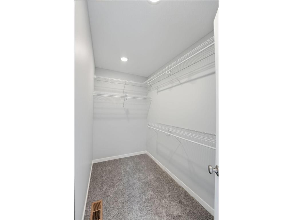 977 45th Avenue NE Saint Cloud MN 56304 7087609 image16