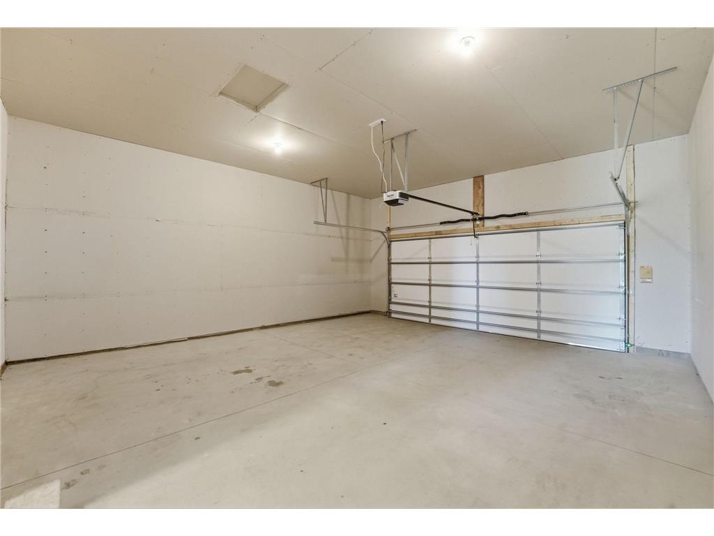 977 45th Avenue NE Saint Cloud MN 56304 7087609 image31