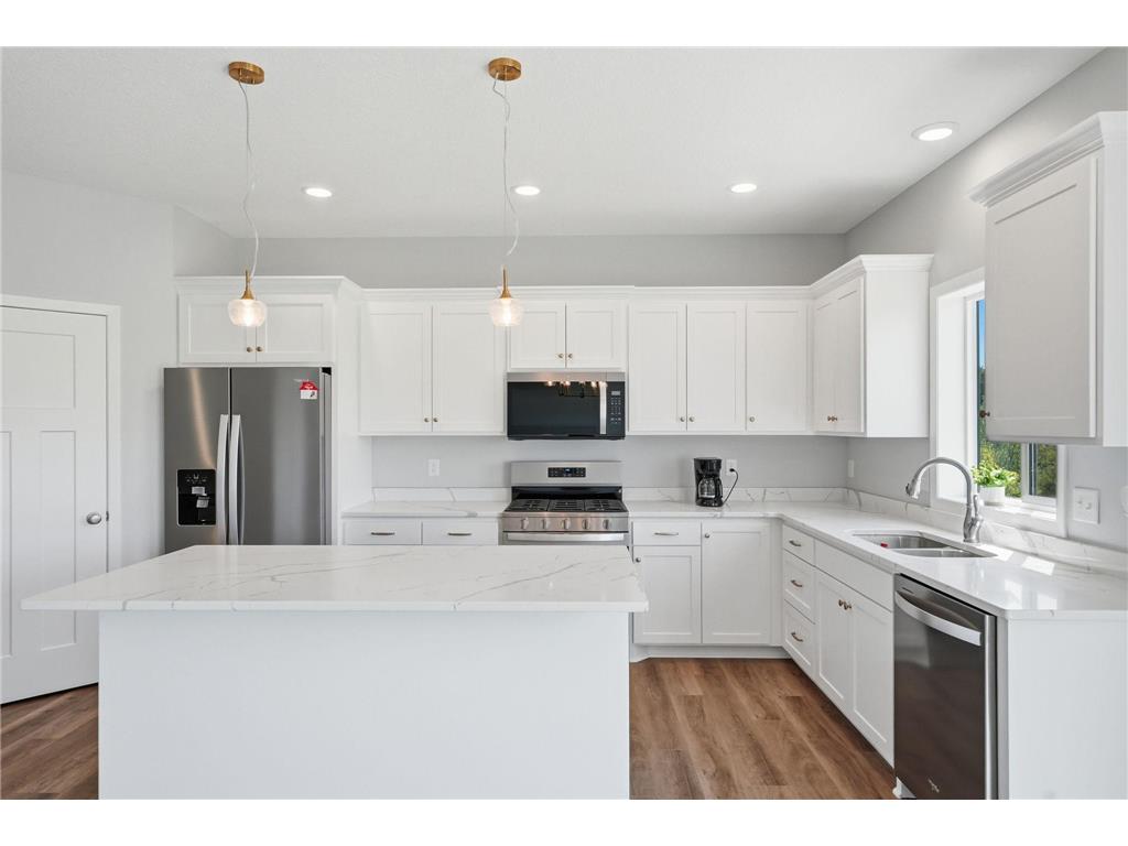 977 45th Avenue NE Saint Cloud MN 56304 7087609 image8