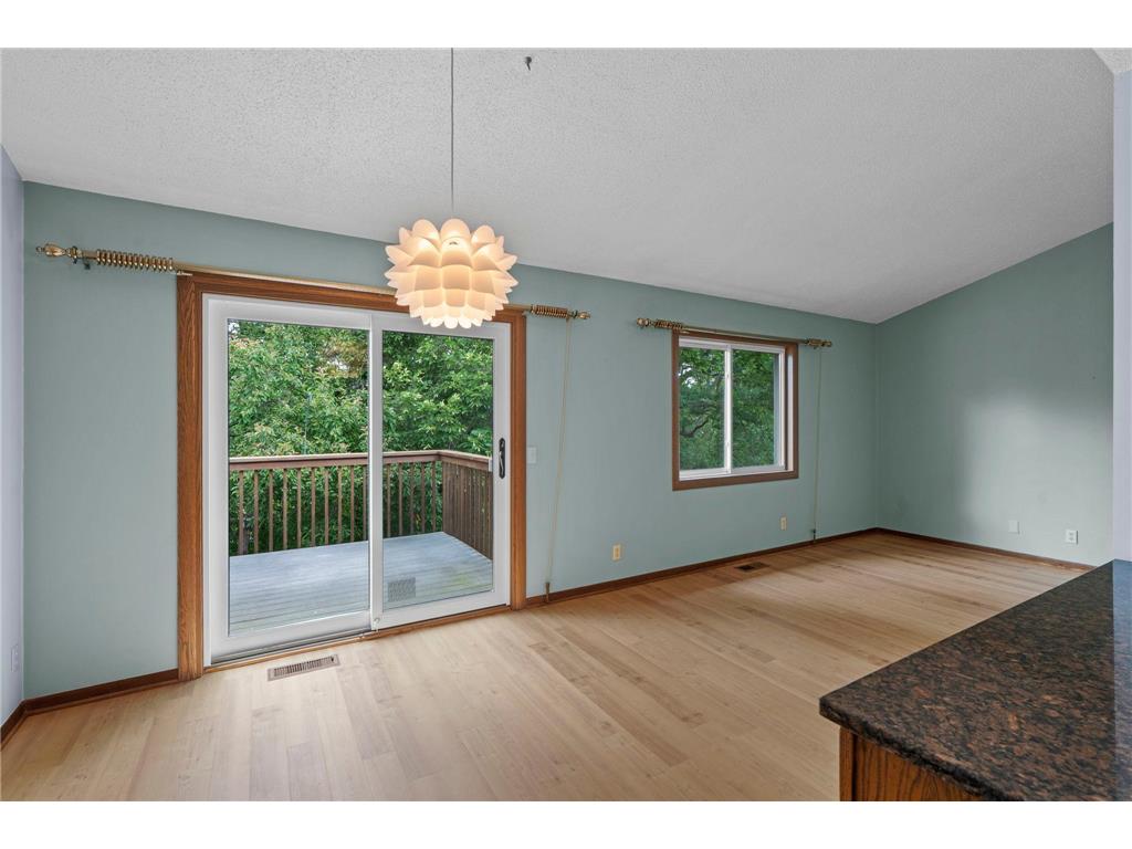 977 Heritage Court E Vadnais Heights MN 55127 7067138 image22