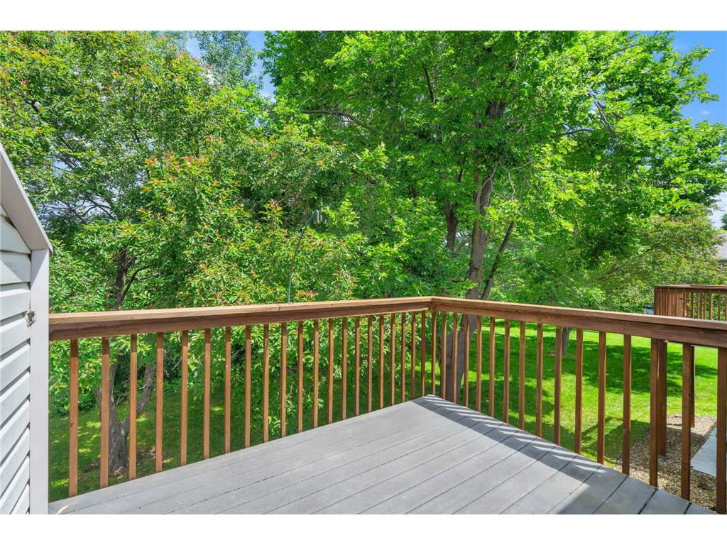 977 Heritage Court E Vadnais Heights MN 55127 7067138 image33