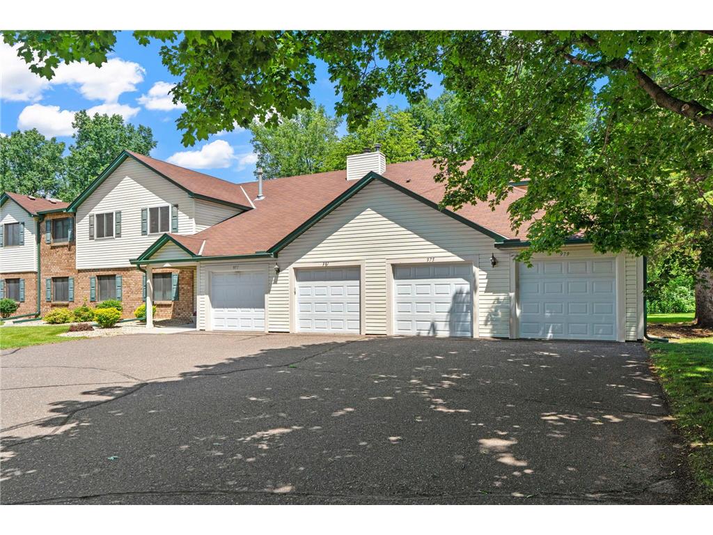 977 Heritage Court E Vadnais Heights MN 55127 7067138 image43