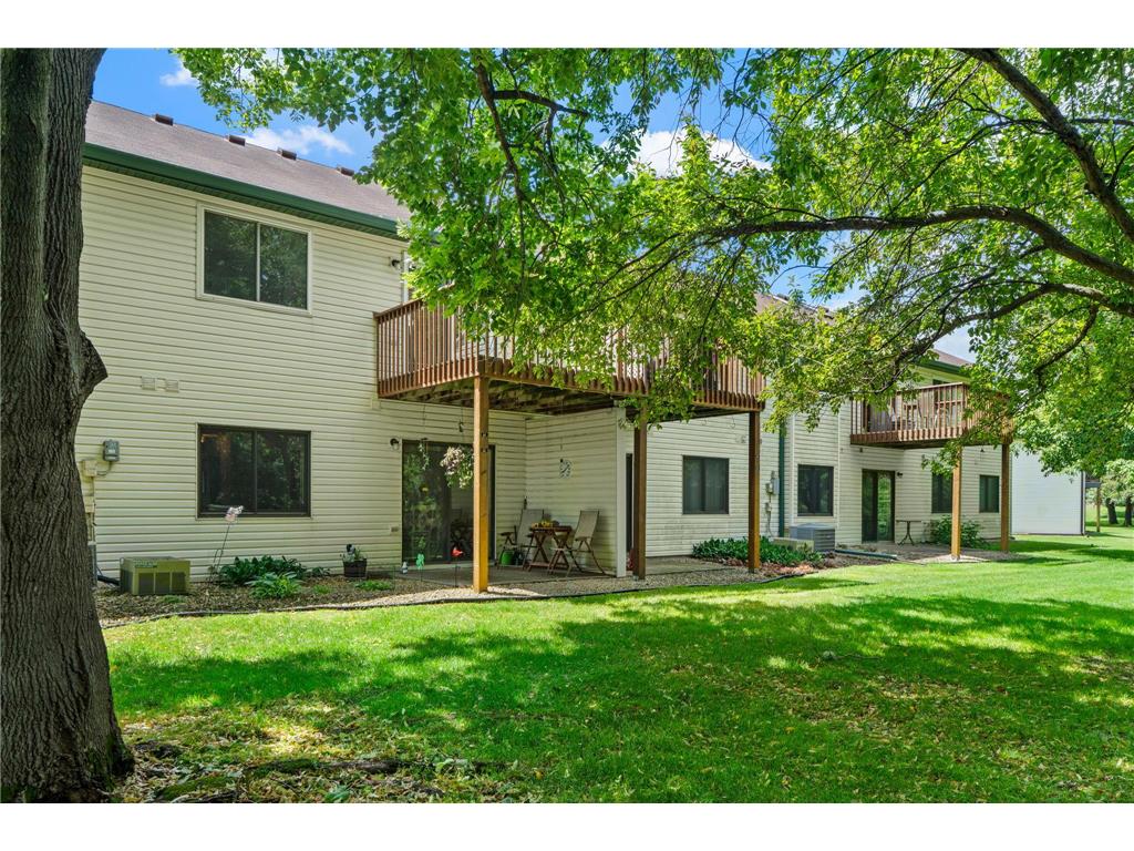 977 Heritage Court E Vadnais Heights MN 55127 7067138 image48