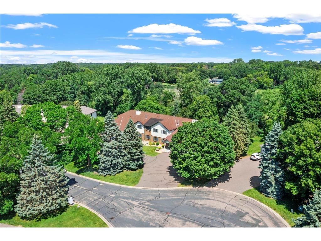 977 Heritage Court E Vadnais Heights MN 55127 7067138 image54