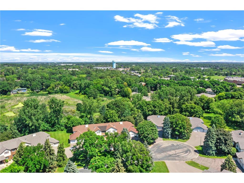 977 Heritage Court E Vadnais Heights MN 55127 7067138 image56