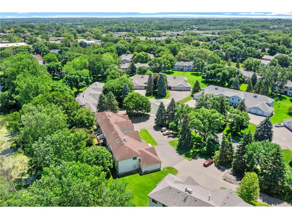 977 Heritage Court E Vadnais Heights MN 55127 7067138 image57