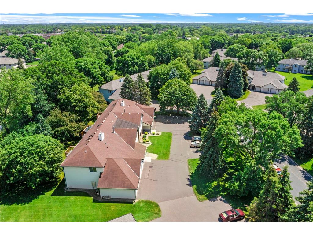 977 Heritage Court E Vadnais Heights MN 55127 7067138 image58