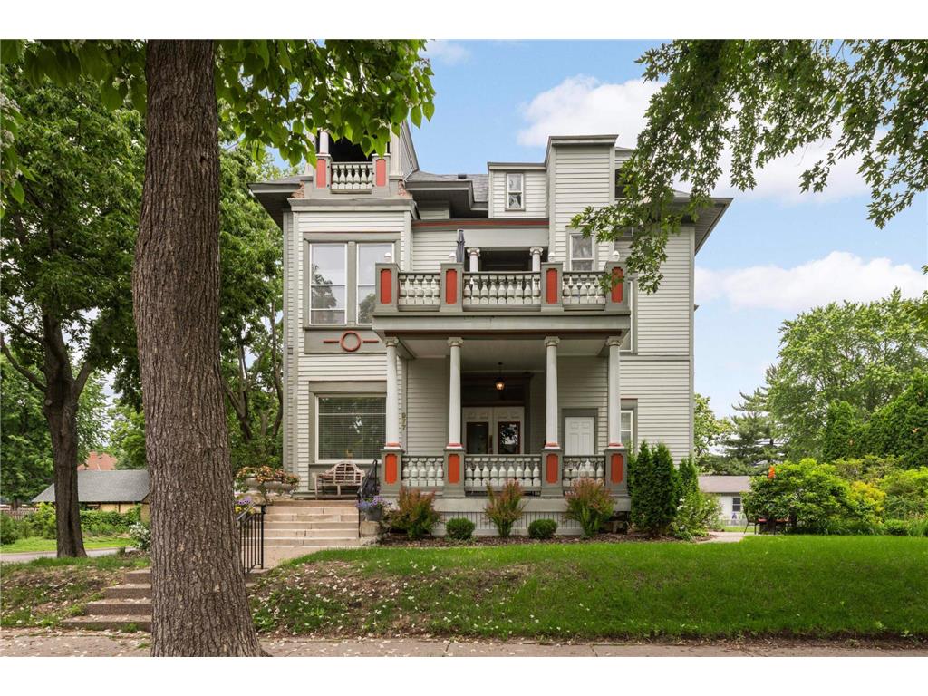 977 Portland Avenue #1 Saint Paul MN 55104 6742398 image1