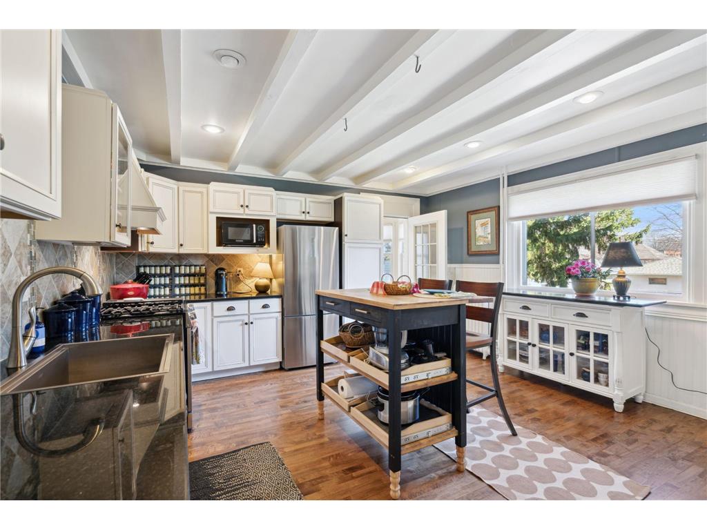 977 Portland Avenue #2 Saint Paul MN 55104 6509031 image1