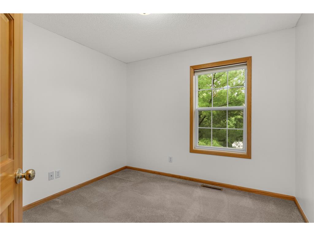 9771 Gable Drive Eden Prairie MN 55347 7088237 image24