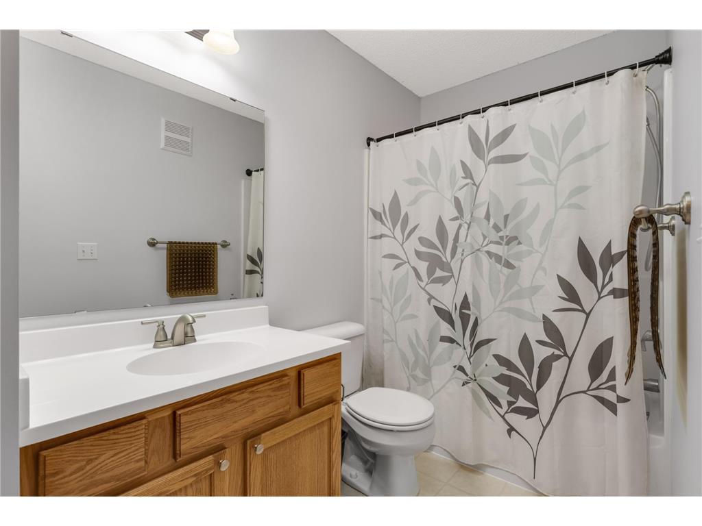 9771 Gable Drive Eden Prairie MN 55347 7088237 image28