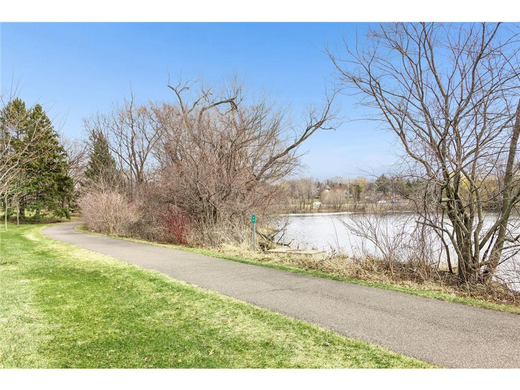 9773 Wedgewood Circle Woodbury MN 55125 7031864 image58