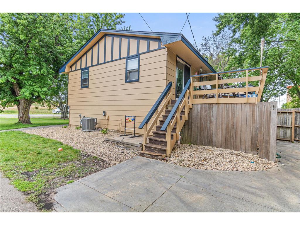 9775 215th Street W Lakeville MN 55044 6761047 image4