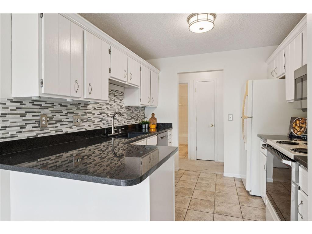 9775 Dorset Lane Eden Prairie MN 55347 7015960 image5