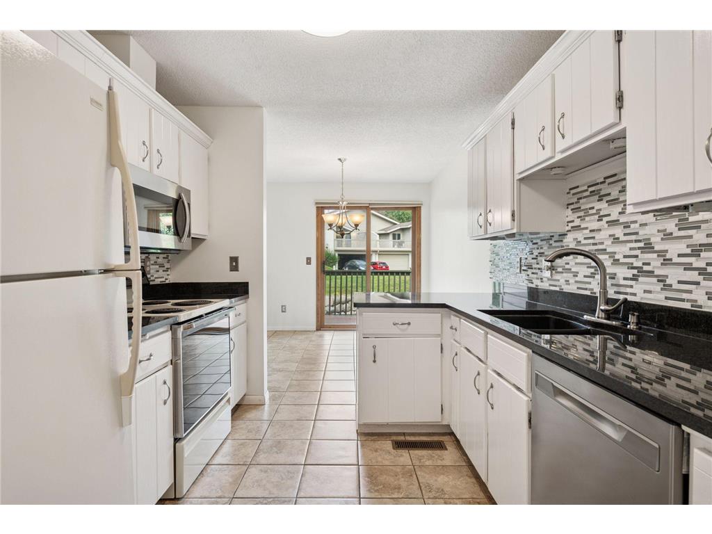 9775 Dorset Lane Eden Prairie MN 55347 7015960 image6