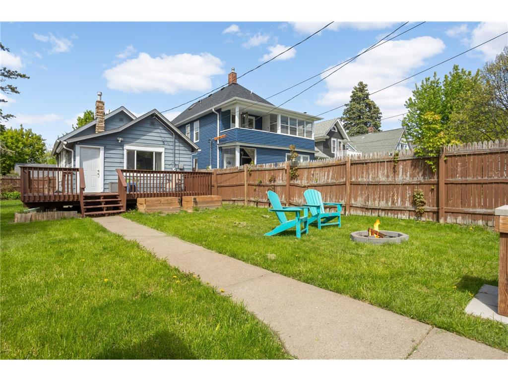 978 3rd Street E Saint Paul MN 55106 7065928 image15