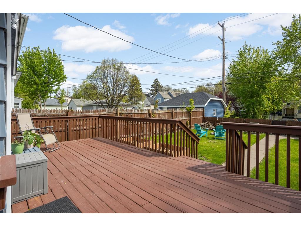 978 3rd Street E Saint Paul MN 55106 7065928 image16