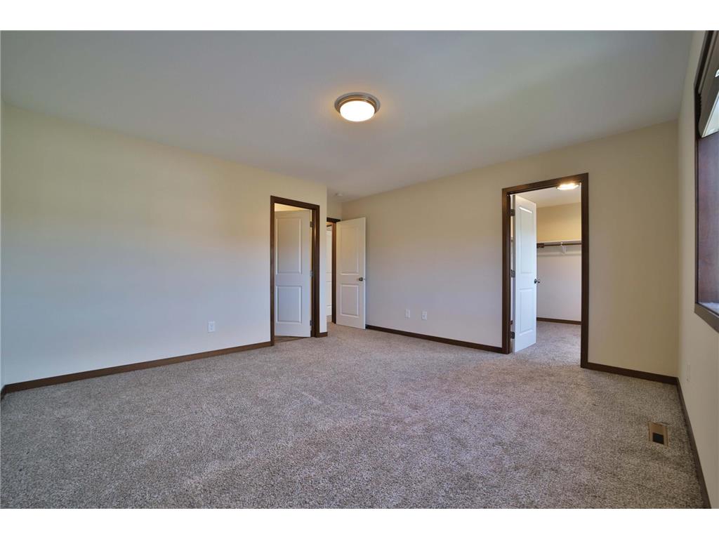 978 York Crt Brainerd MN 56401 6819990 image17