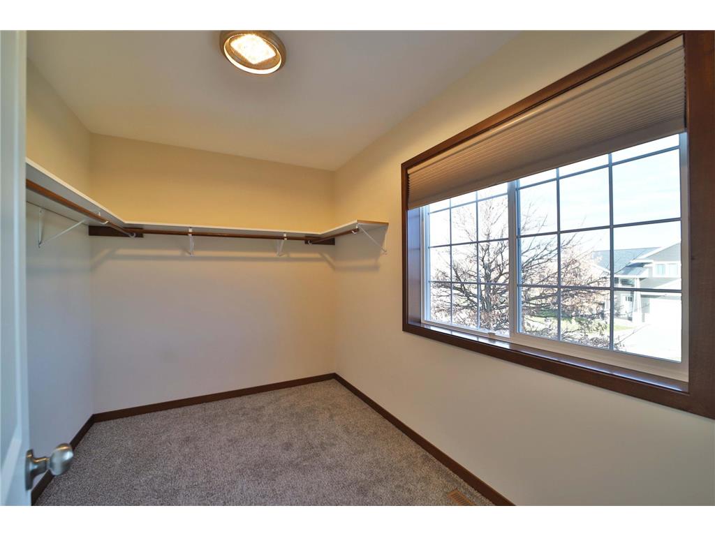 978 York Crt Brainerd MN 56401 6819990 image18