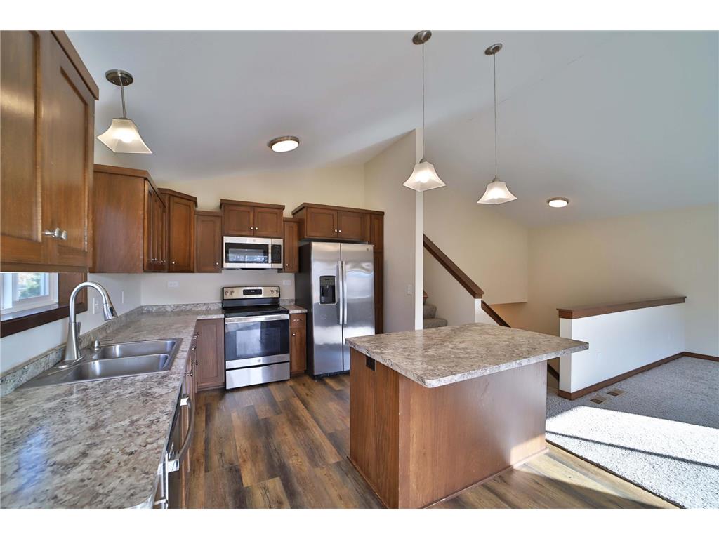 978 York Crt Brainerd MN 56401 6819990 image3