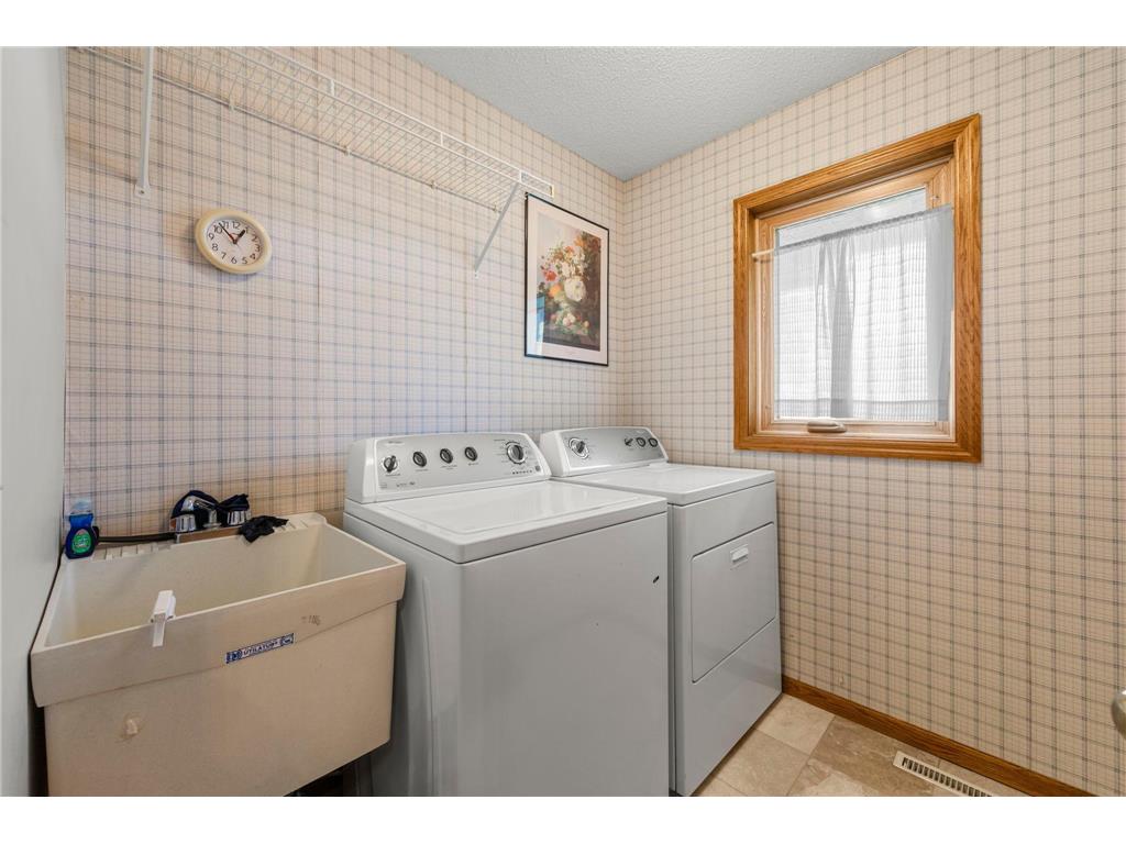 9780 170th Street W Lakeville MN 55044 6808228 image18