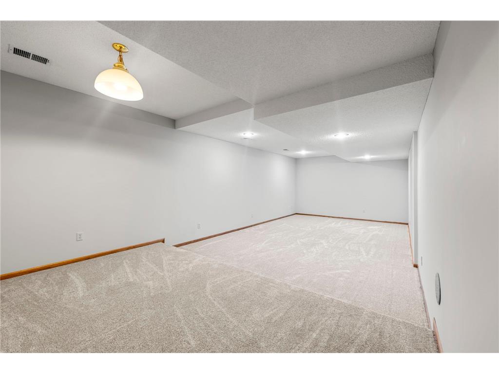 9780 170th Street W Lakeville MN 55044 6808228 image27