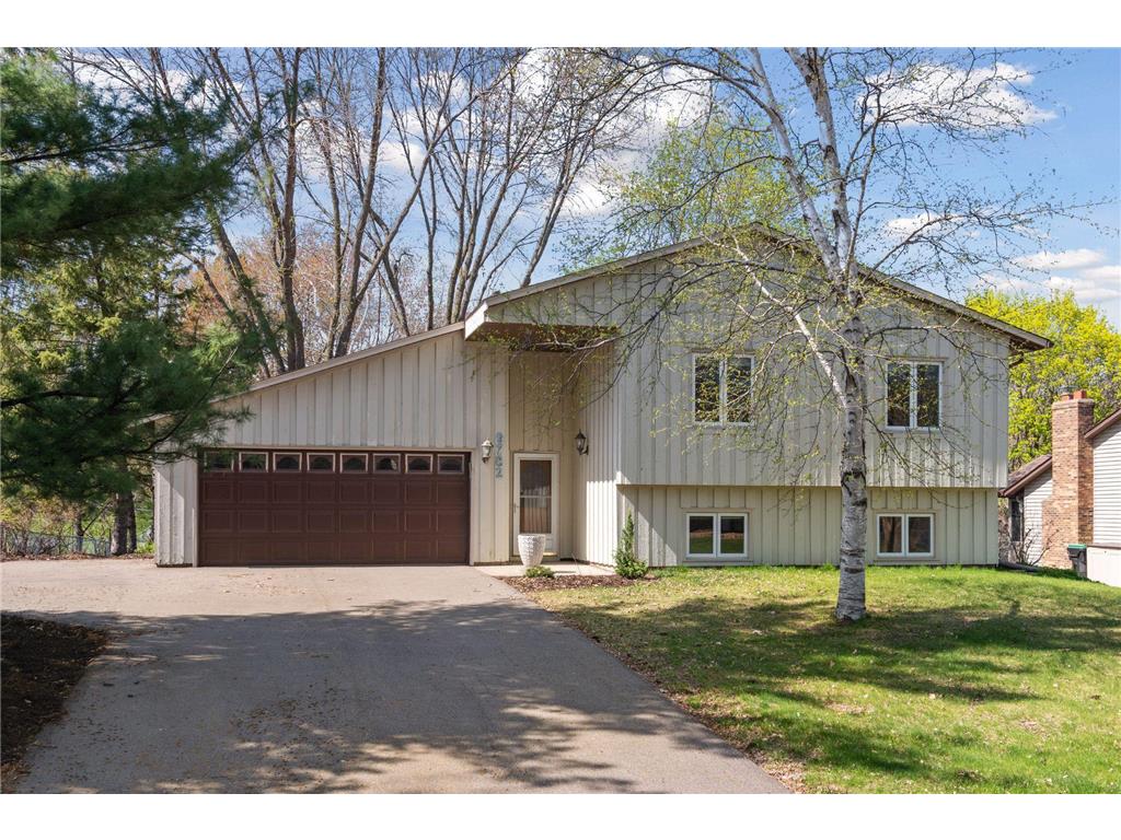 9782 106th Place N Maple Grove MN 55369 6365996 image1