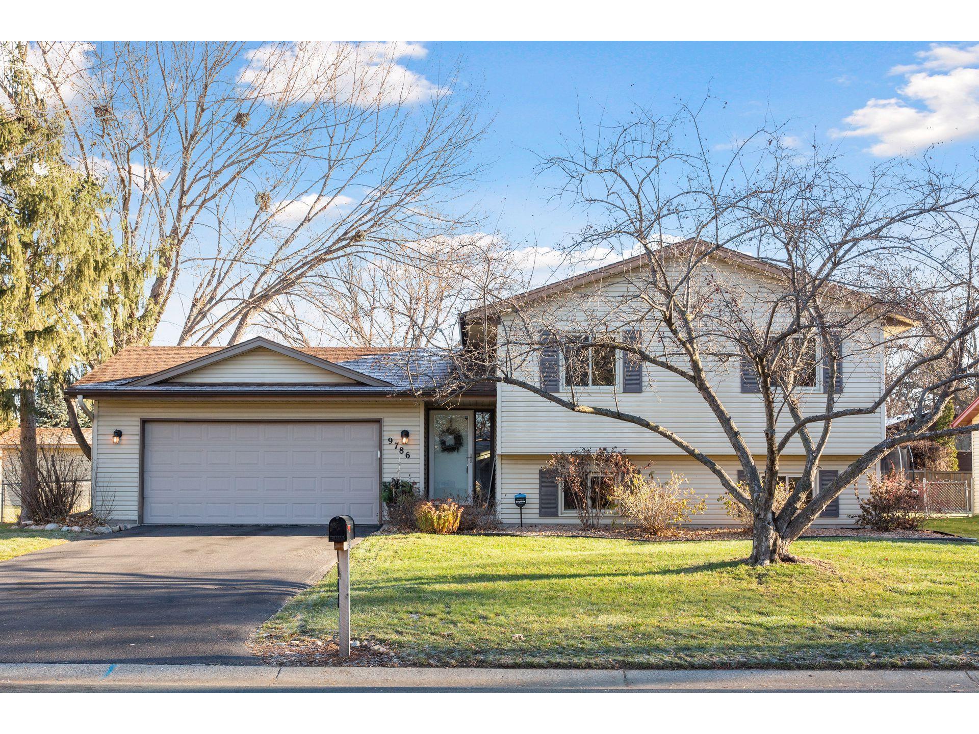 9786 Valley Forge Lane N Maple Grove MN 55369 6129980 image1