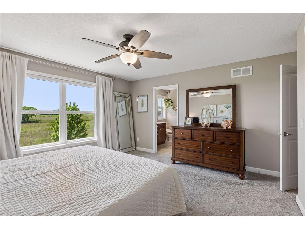 9789 Glacial Valley Bay Woodbury MN 55129 7077242 image36