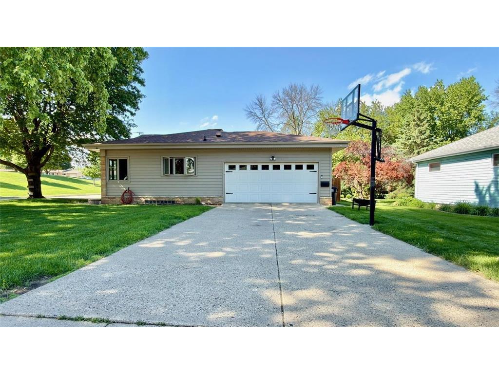 979 S Prairie Avenue Fairmont MN 56031 7083940 image48