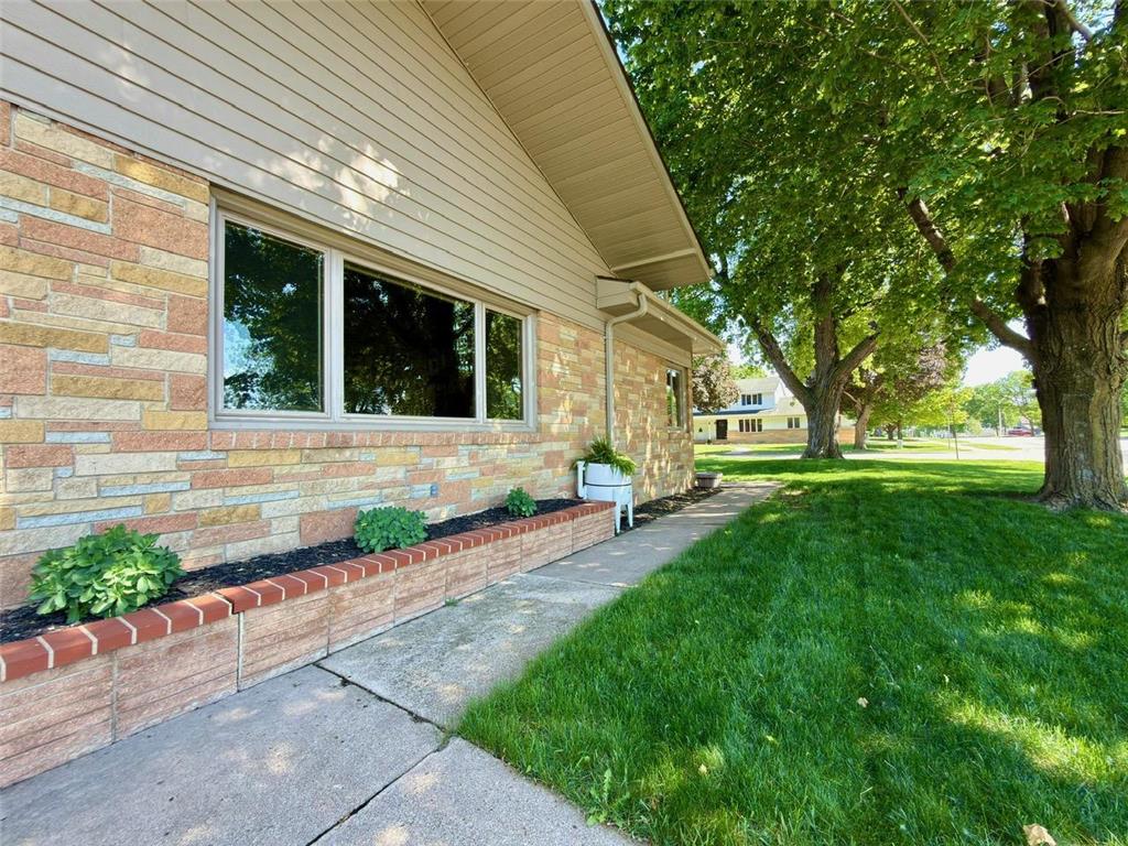 979 S Prairie Avenue Fairmont MN 56031 7083940 image53
