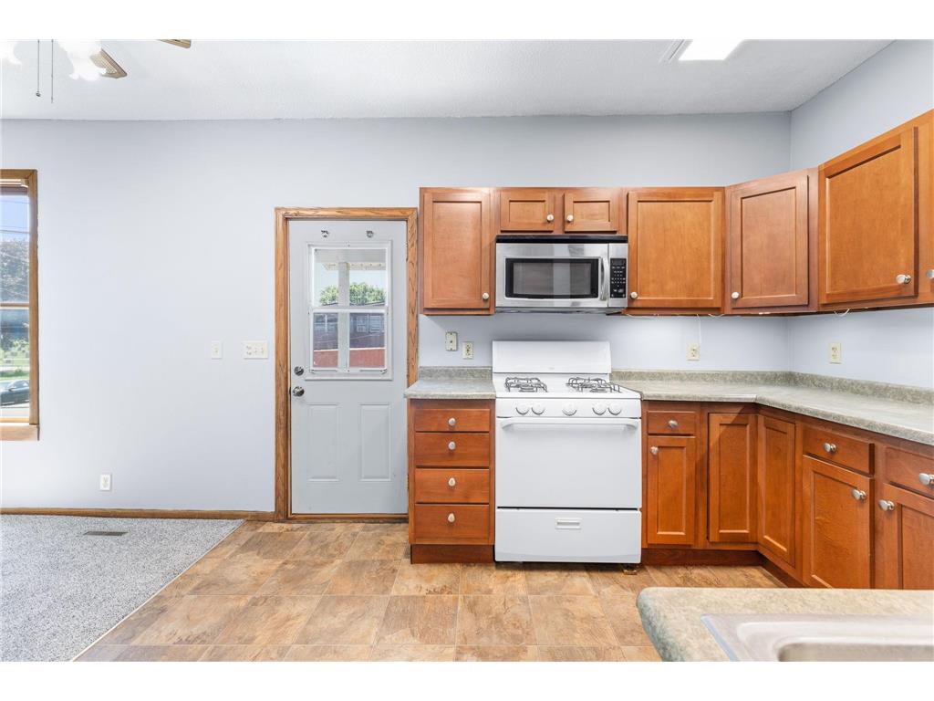 979 Victoria Street N Saint Paul MN 55103 7108127 image10